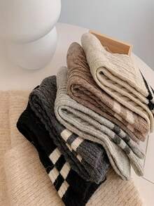 5 Pairs Random Color Autumn/Winter Women's Mid-Calf Thick Warm Socks, Ins Japanese School Style Retro Cable Knit Striped Versatile Slouch Socks - Multicolor - View 4