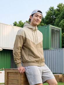 Nike Jaket Berkerudung Tenun Pria AS M NK WVN LND WR HD JKT DA0002-297 - Khaki - View 2