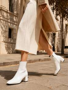 Women's White Patent Leather Solid Color Square Toe Chunky Heel Side Zipper Ankle Boots For Date And Dressy Occasions, Autumn/Winter - White - View 1