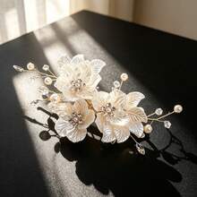 1件女款花卉水鑽梅花新娘婚禮髮夾盤髮裝飾 - 金色 - 查看 5