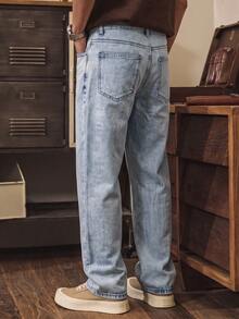 1 buah celana jeans pria model longgar, warna polos serbaguna, cocok untuk pemakaian sehari-hari, sepanjang tahun. - Light Wash - View 2