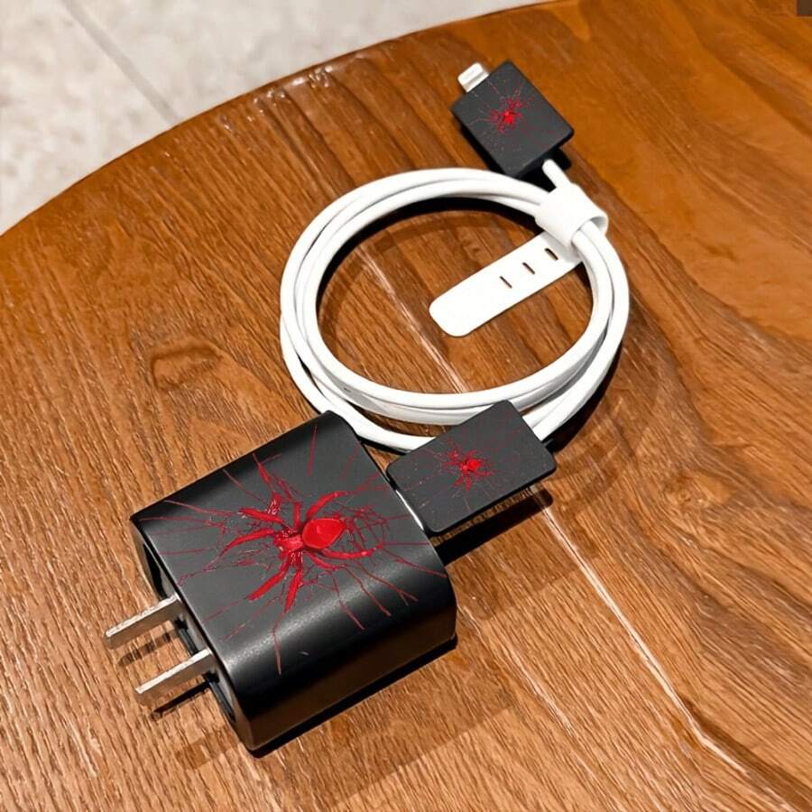 4pcs 2D Flat Design Spider Web Pattern Phone Charger Protector Set, Charger Head Cover + Cable Protector + Storage Rope, Compatible With IPhone 20W/18W Charger - Multicolor - View 1