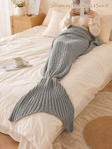 1pc Customized Text Embroidered Mermaid Tail Knitted Throw Blanket, Reusable Home Knitted Blanket, 5 Colors Available, Home Decor Accessory, Suitable As Holiday Gift For Parents, Spouse, Relatives, Ideal For Sofa Layering, Bedroom Arrangement, Daily Relaxation - Multicolor - View 16