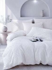 3-Piece White Reversible Quilted Geometric Pattern Duvet Cover Set (1 Duvet Cover + 2 Pillow Shams, Pillow Inserts Not Included), Soft Dual-Color Design Bedding Set, Suitable For Bedroom, Guest Room, Dorm - White - View 5