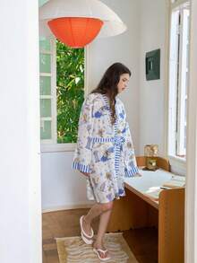 Women's Spring/Autumn Full Print Patchwork Striped Print Belted Robe - White - View 6