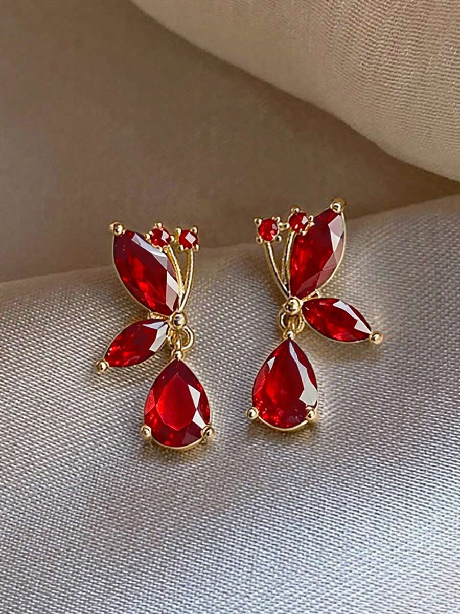1 Pair Luxury Delicate Butterfly Decor Earrings Suitable For Women's Party And Gathering Wear - Golden Yellow + Red - View 1