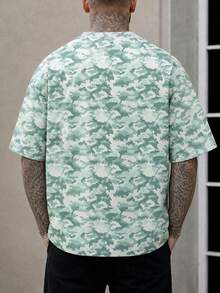 Men's Mint Green Camouflage Short Sleeve T-Shirt, American Graffiti "Freedom" Print Casual Top, Standard Fit - Mint Green - View 2