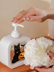 500ML Cartoon Cat/Pumpkin Transparent Travel Pump Dispenser Bottle, Aromatherapy Travel Bottle, Refillable Container, Halloween Gift/Christmas Gift - Multiple Styles - View 3