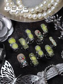 10pcs Square Wearable Nails, Amber, Nude, Ginger Cat Eye, Metallic Silver Element Colorful Rhinestone Decor, Gothic Style Full Coverage Acrylic Handmade Wearable Nail Set, Modern Nail Art Supplies, Suitable For Women And Girls, Applicable For Music Day, Daily, Party Nail Art - Ginger - View 4