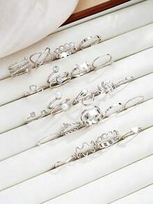 Random 68pcs/46pcs/22pcs Minimalist Fashion Casual Elegant Faux Pearl Irregular Twisted Geometric Leaf Butterfly Flower Ring Set For Women, Dating, Vacation, Daily Wear, Party, Anniversary, Holiday Gift - Silver - View 3