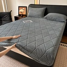 1pc Jacquard Fitted Sheet (Pillowcase Not Included), Multiple Colors Available, Soft & Warm Mattress Protector, All-Around Elastic Design, Comfortable & Durable Home Textile, Bedroom Bedding, Suitable For All Seasons, Perfect Gift - Dark Grey - View 2