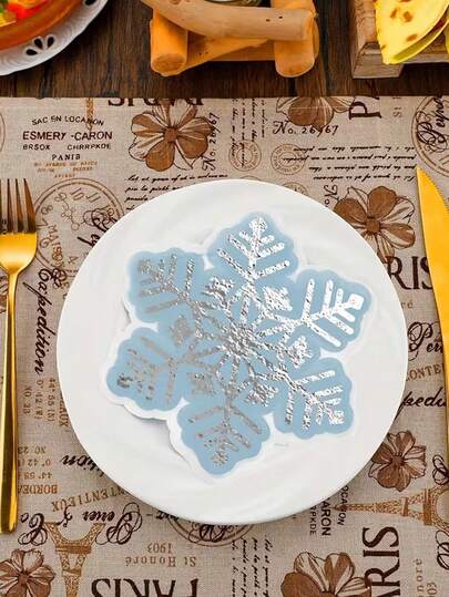 20/1pc Christmas Snowflake Shaped Napkins, Blue & White Snowflake Pattern, Suitable For Christmas Party, Christmas Home Decor, Table Decor, Birthday Party, Banquet, Outdoor Picnic, Wedding Party Supplies, Dinner