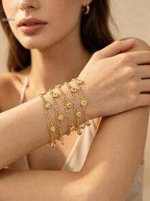 KKCOLA 1 Fashion Heart Bracelet Perfect For Parties, Festivals, Daily Wear-Ideal For Giving To Lovers, Mothers, Or Daughters As Accessories - Yellow Gold - View 3