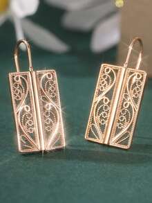 Gmzalx Hollow Metal Flower Long Dangle Earrings, Creative Bridal Earrings, Women's Daily Fashion Accessories - Hollow - View 6