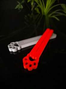 1pc Portable Pet Food & Treat Squeezer Dispenser Tool For Outdoor Use - View 3