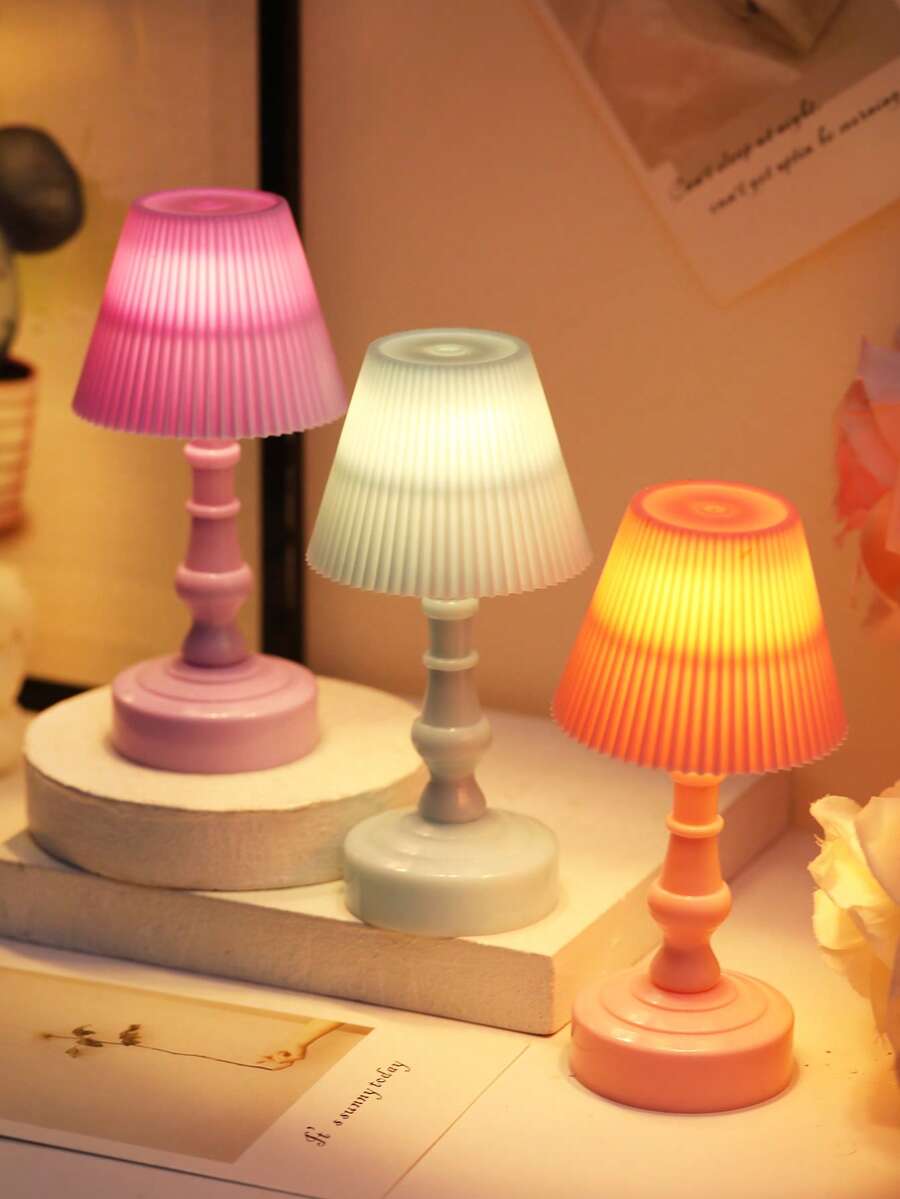 1pc Street Side Street Light Design LED Mini Table Lamp Desktop Luminous Decoration Small Ornaments Children's Bedroom Bedside Decoration Small Night Light Atmosphere Light,Christmas Decor Lights