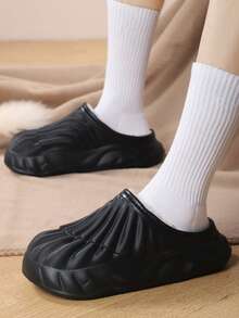 Men's Winter Warm Slippers, Thick Anti-Slip Lining, Lightweight EVA Indoor/Outdoor Home Casual Shoes - Black - View 4