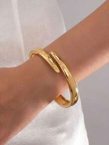 1pc Minimalist Asymmetric Cross Spring Design Bracelet, Polished Gold Plated Elastic Open Cuff Bracelet Suitable For Daily Jewelry Matching, Unisex - Gold - View 2