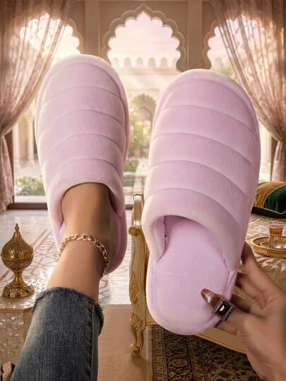 Cloud Quilted Closed-Toe Plush Slipper For Women, Autumn/Winter Indoor House Shoes, Suitable For Air-Conditioned Rooms, Soft Sole, Anti-Slip, Warm, Taro Purple, Wide-Foot Friendly, Short Plush Fabric, Washable, No Shedding