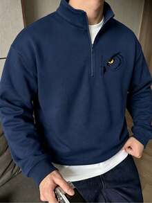 Striville Sweatshirt Polo Kerah Setengah Resleting dengan Desain Elemen Elang Klasik Musim Gugur/Dingin untuk Pria, Pakaian Esensial yang Modis - Navy Blue - View 2