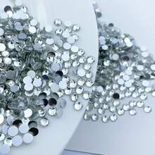 SS6 1440Pcs Bulk Flat Back Rhinestones, Loose Transparent Rhinestones, White Craft Gemstones, Glass Rhinestones, Stones, Silver Rhinestones For Clothes/Strollers/Shoes/Cups/Parties/Makeup DIY - White - View 3