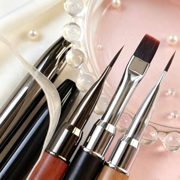 1pc Nail Art Brush: Sandalwood Handle, Covered Painting Brush Nail Art Brush, Nail Tie Dye Brush, Extra Large Extra Wide Nail Art Tool, Nail Art Decoration Tool Set, Perfect For Mother's Day Gift Or Any Occasion - Suitable For Friends, Family Or Your Wife