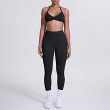 Set 2pcs Pakaian Yoga Wanita Tanpa Jahitan, Bra Olahraga Leher Halter & Legging Pengangkat Pinggang Tinggi untuk Latihan di Gym - Hitam - View 6
