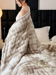 1pc Thick Fleece Blanket With Marble Splatter Pattern - Soft Blanket, Suitable For All Seasons, For Sofa, Bed, Car And Travel - Machine Washable, Guest Room Accessory Blanket, Soft Texture, Autumn Decor Blanket, Room Decor Blanket, Back To School/Dorm Bedding - Camel - View 8