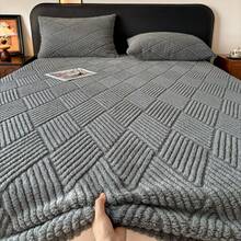 1pc Jacquard Fitted Sheet (Pillowcase Not Included), Multiple Colors Available, Soft & Warm Mattress Protector, All-Around Elastic Design, Comfortable & Durable Home Textile, Bedroom Bedding, Suitable For All Seasons, Perfect Gift - Dark Grey - View 4