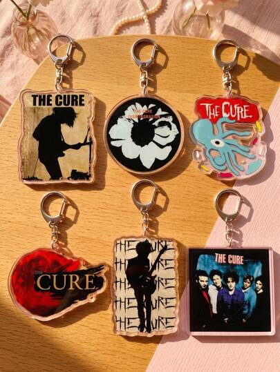 1Pc/6Pcs Vintage Gothic Rock Band Acrylic Keychain Set, The Cure Band Member Photo Pendant, Cool Independent Music Pattern Bag Charm, Y2K Aesthetic Subculture Fan Gift, High-Definition Durable Acrylic, Multi-Purpose Decoration For Handbags, Jackets And Phone Cases