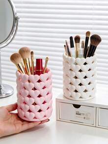 Makeup Brush Holder, Heart-Shaped Cosmetic Storage, Lipstick, Eyeliner, Eyebrow Pencil Storage Tube, Toothbrush Holder, Desktop Decor Fashion Ornament - Suitable For Vanity Decor, Bathroom Decor, Room Decor - Multicolor - View 1