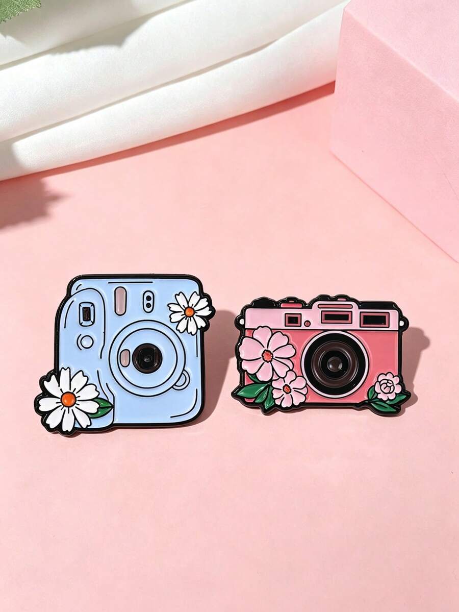 Cute Floral Camera Enamel Pin Vintage Instant Camera Brooch For Backpack Clothing Decor