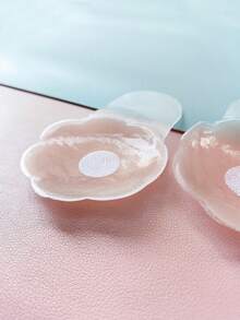 8/Pcs/Set Breathable Silicone Nipple Petals, Invisible Self‑Adhesive Nipple Cover Tape, Non‑Slip Reusable Breast Pasties For Wedding Dresses, Backless Outfits, Summer & Winter Daily Wear - Multicolor - View 7