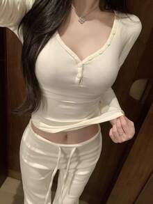 Women's Fitted Casual All-Match Button Long Sleeve Knit Top, Versatile Layering Blouse - Apricot - View 2