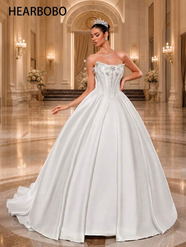 HEARBOBO Elegant White Wedding Dress, Sleeveless A-Line Long Gown With Exquisite Beaded Details, Creating A Fairy Tale Wedding Celebration Fall