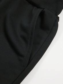 Men T-Shirt Co-Ords - Green - View 5