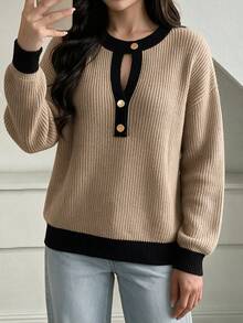 SEREN Fashion كنزة نسائية كاجوال اللون، ملابس علوية محبوكة بأكمام طويلة مع فتحة رقبة على شكل ثقب مفتاح وزينة أزرار - كاكي - مشاهدة 2