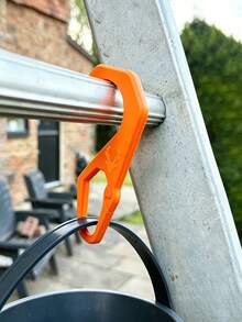 Ladder Hooks Suitable For Walls & Roofs - Holder For Paint Buckets, Maintenance Gear, Paint Lifting - Plastic Hooks For, Roof Repairs, Painters - Installation For Home & Use - Multicolor - View 1