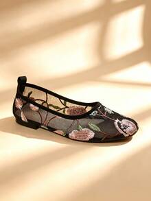 Women's Floral Embroidered Mesh Ballet Flats, Square Toe Breathable Slip-On Versatile Shoes - Black - View 3