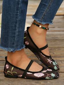 Embroidered Mesh Mary Jane Women's Shoes, Square Toe Elastic Strap Breathable Soft Sole Flat Shoes - Black - View 5