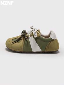 NZNF Premium Flat German Training Shoes For Women, New Autumn Style, Versatile Sports Shoes To Match Skirts - Green - View 2