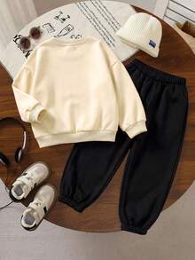 2pcs/Set Cute Capybara English Print Crew Neck Top + Jogger Pants Young Girl Sporty Casual Versatile Outfit - Black - View 2