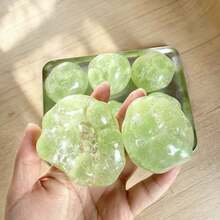 1pc Korean Coconut Oil Green Grape Sugar Ball Squeeze Toy, Voice-Activated Slow Rebound - Multicolor - View 3