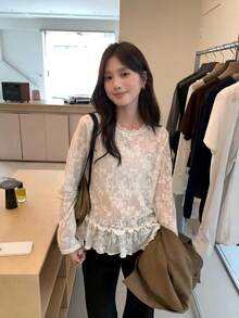 New Women's Minimalist Autumn French Lace Top, Long Sleeve Ruffle Hem, Youthful Loose Fit Top - Apricot - View 3