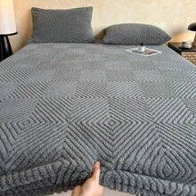 1pc Jacquard Fitted Sheet (Pillowcase Not Included), Multiple Colors Available, Soft & Warm Mattress Protector, Full Elastic Design, Comfortable & Durable Home Textile, Bedroom Bedding, Suitable For All Seasons, Perfect Gift - Dark Grey - View 2
