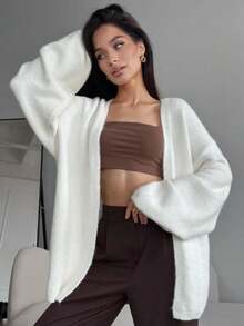 Damen Strickcardigan mit V‑Ausschnitt, weicher flauschiger Strickstoff, lange Ballonärmel, offene Front lässige Strickjacke für Alltag - Weiss - Übersicht 6