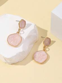1 Pair Women's European And American Vintage Gold Earrings, New Fashion Elegant Versatile Earrings With Random Cut Pattern - Pink - View 4
