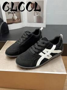 New Women's Black Lightweight Comfortable Flat Casual Sports Sneakers - Black - View 2