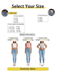Celana Jeans Biru Muda Model Low Waist Flare dengan Desain Saku Lipat Vintage yang Mengangkat Bokong - Light Wash - View 6