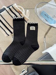 1/3 Pairs Women's Korean Vintage Ruffle Lace Striped Personalized Fabric Label Letter Daily Commute Versatile Mid-Calf Socks, Autumn/Winter - Multicolor - View 13